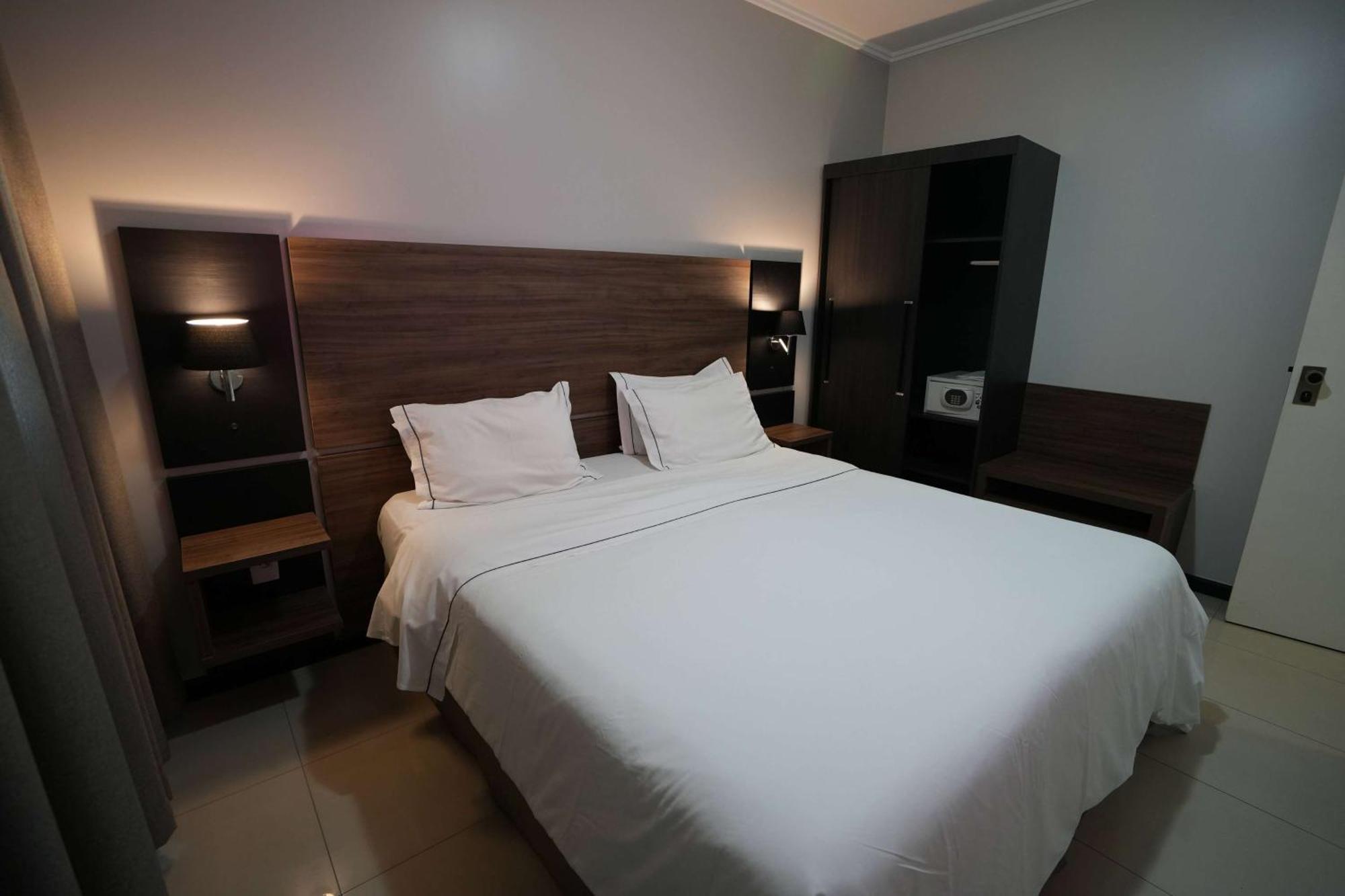 Wyndham Golden Foz Suítes Foz do Iguaçu Exterior foto